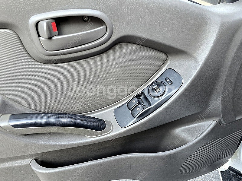 21.포터2 시티밴3인승캠핑카(신규제작,인산철600A+샤워실+DC에어컨+온수매트+풀옵션)-전액할부됨--6